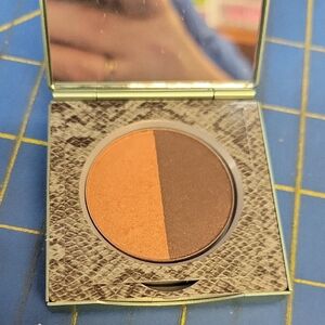 Dual-Tone Eyeshadow Palette Runaway Tango New Refillable Compact New
